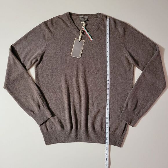 Mantovani Studio Men's Brown Cashmere V-neck Long Sleeve Sweater - Picture 7 of 15